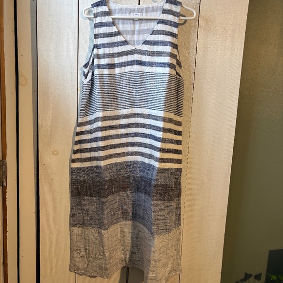 J. Jill Dresses & Skirts - J.Jill summer blue and white dress